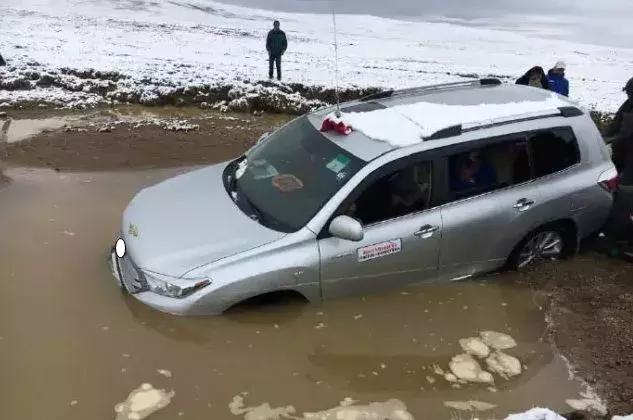 為什么說打死都不建議買SUV？SUV和轎車的差距，跑了長途你就懂了