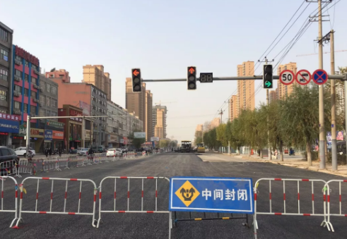 定州這條路今天就通車了 大家不用繞行了！